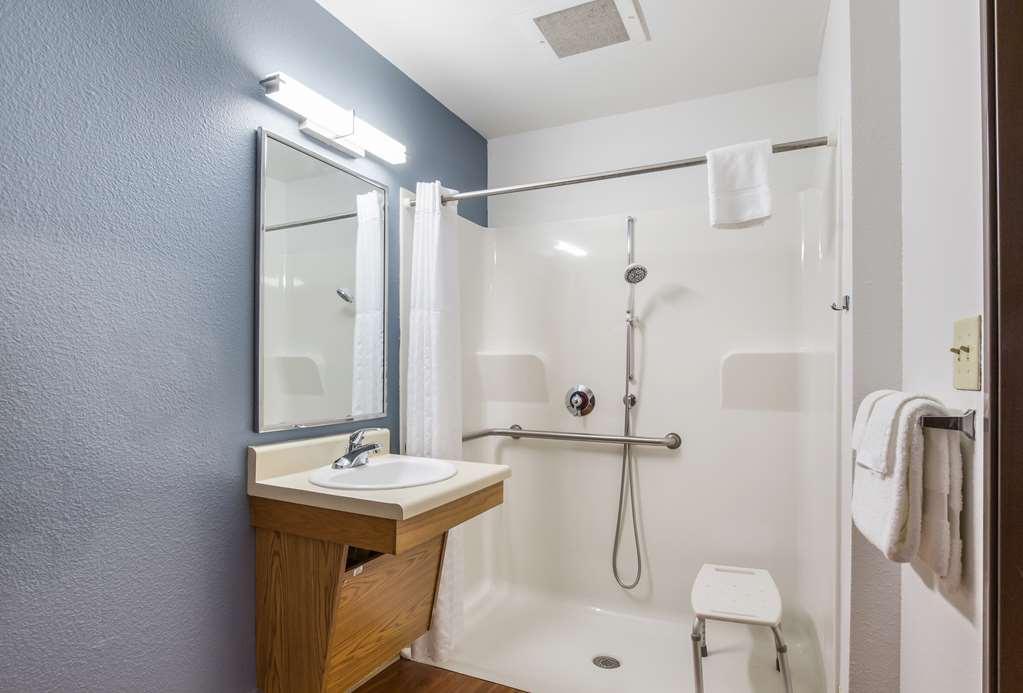 Extended Stay America Select Suites - Cleveland - Avon Eksteriør billede