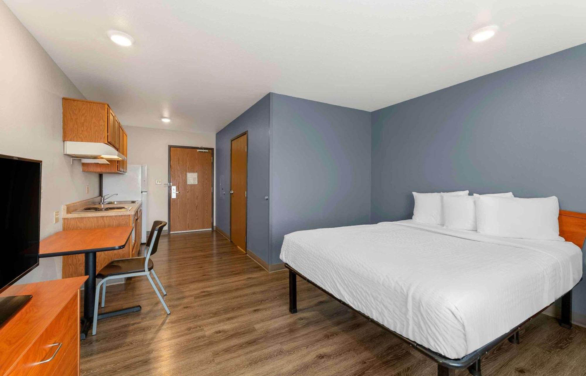 Extended Stay America Select Suites - Cleveland - Avon Eksteriør billede